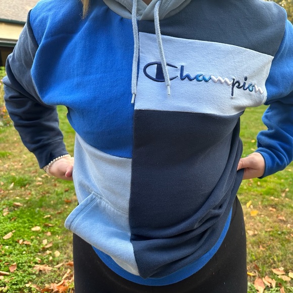 Blue champion upcycled hoodie - Picture 2 of 6